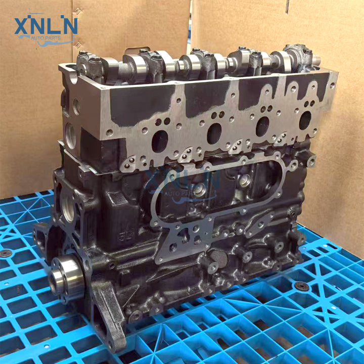 3L5L long block engine three-quarter view
