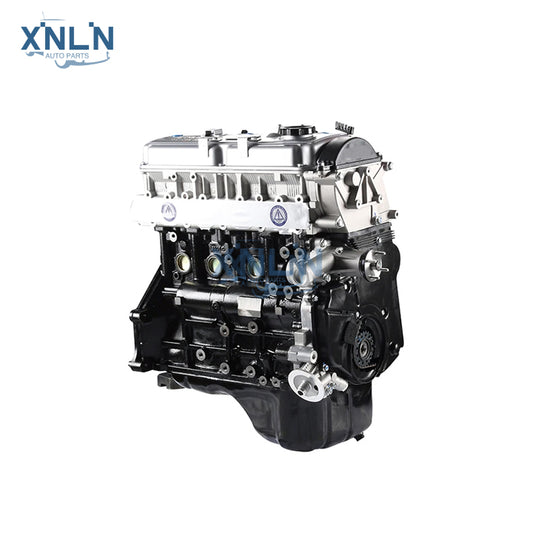 4G64 long block engine three-quarter view, timing sprocket